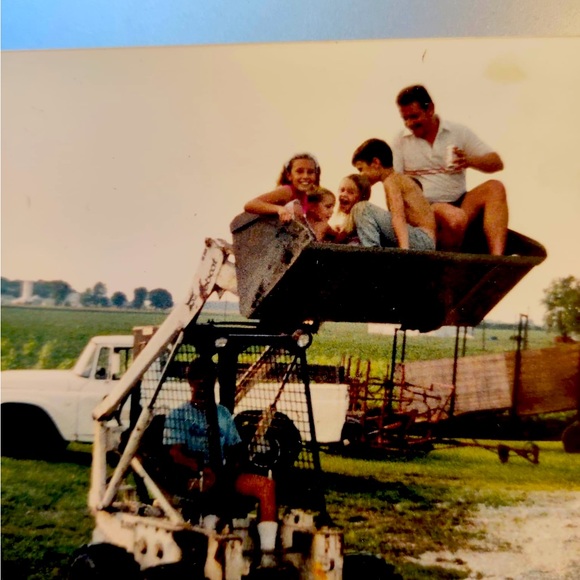 Meet your Posher, Danielle - Picture 4 of 7